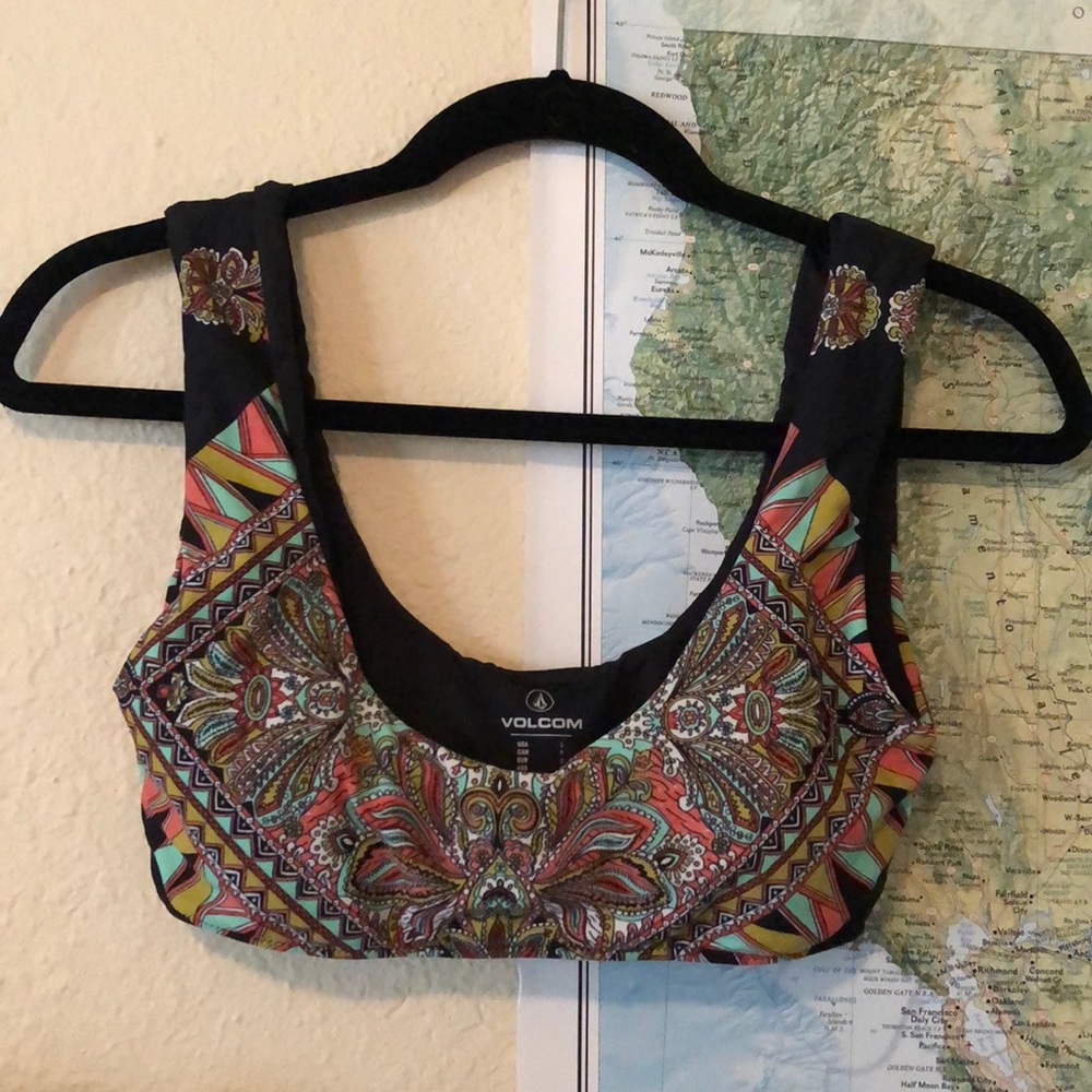 Volcom bikini top💕